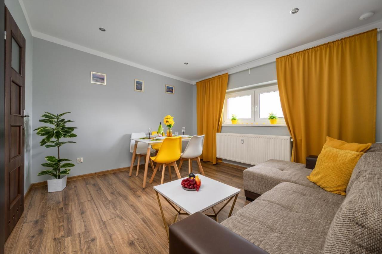 Market Square Corner Apartment Kuznicza By Noclegi Renters Wroclaw Exterior photo