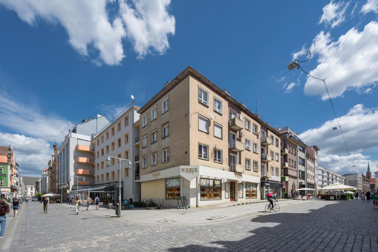 Market Square Corner Apartment Kuznicza By Noclegi Renters Wroclaw Exterior photo