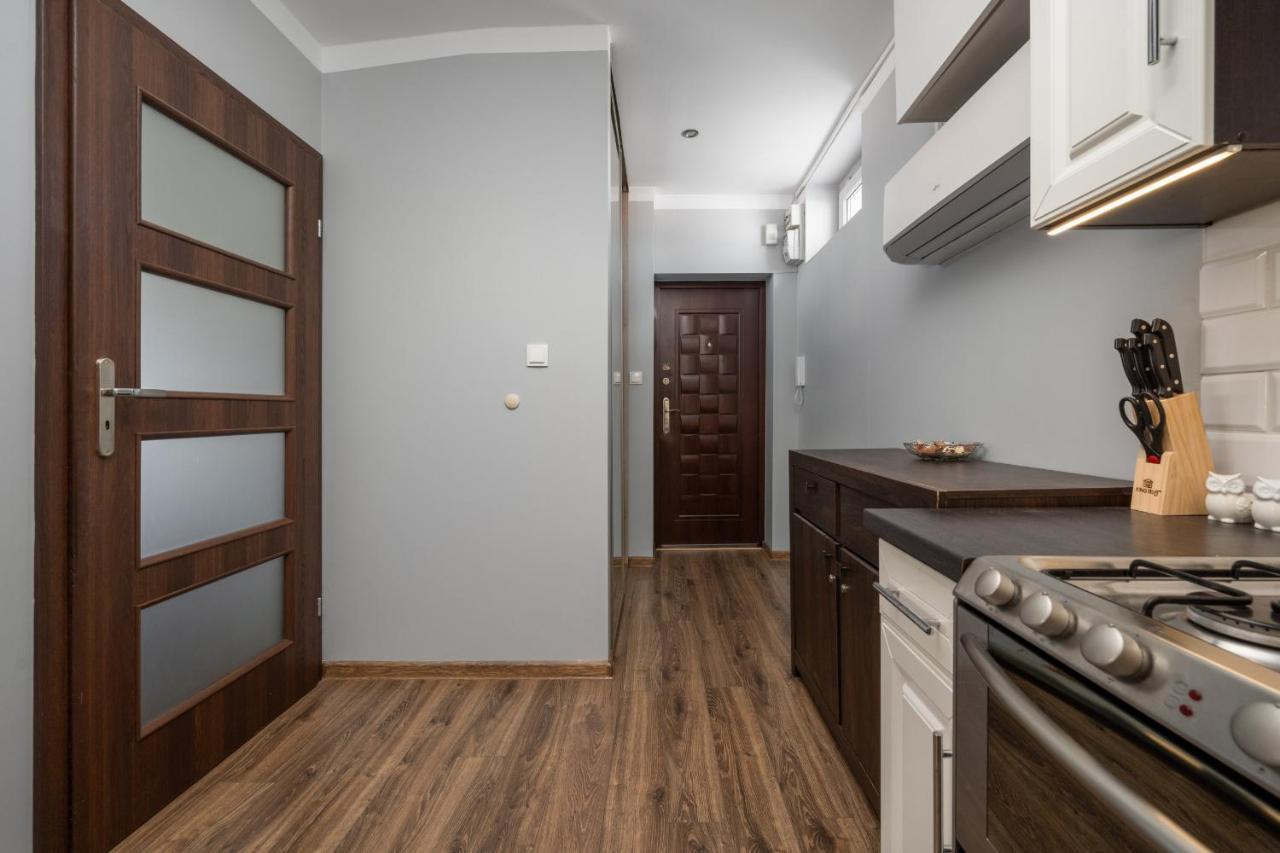 Market Square Corner Apartment Kuznicza By Noclegi Renters Wroclaw Exterior photo